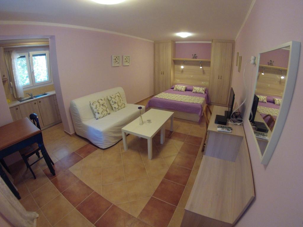 Appartamenti Angelika Pérdika Rom bilde